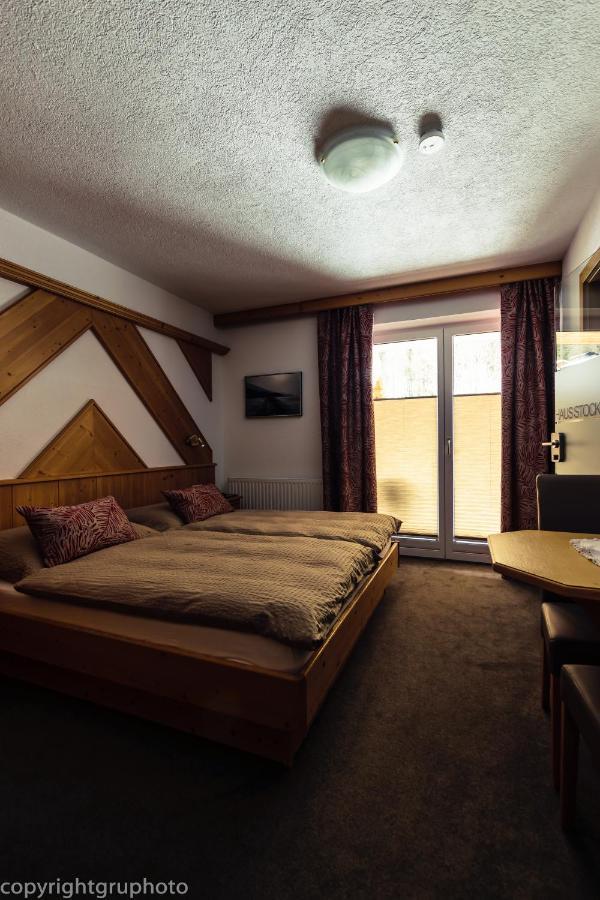 Haus Stockibach Hotel Sankt Anton am Arlberg Exterior photo